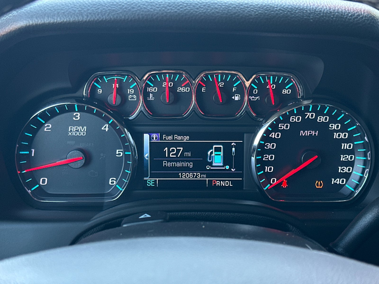 Used 2018 GMC Yukon SLT w/ Premium Edition AWD/4WD image 24