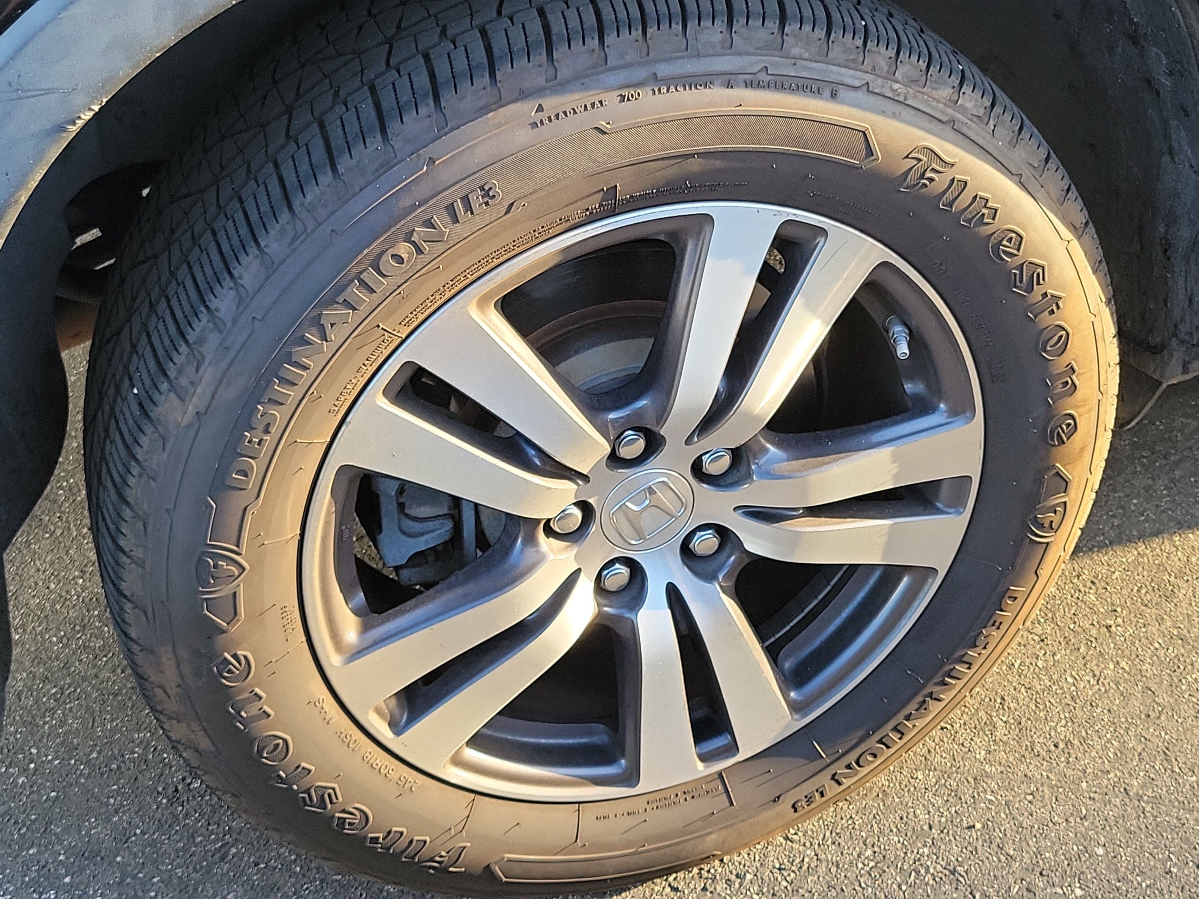 Used 2018 Honda Pilot EX image 5