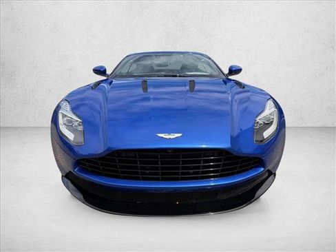 Used 2017 Aston Martin DB11 V12 RWD image 2