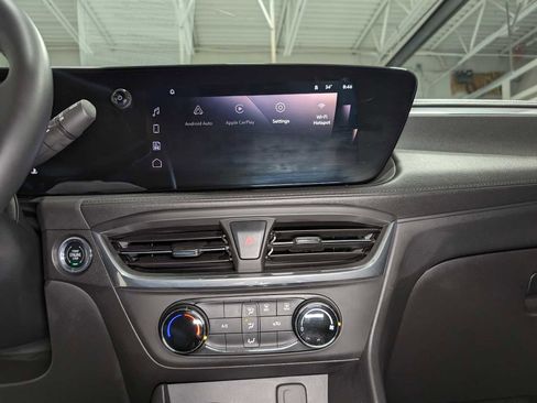 Used 2024 Buick Encore GX Preferred image 32