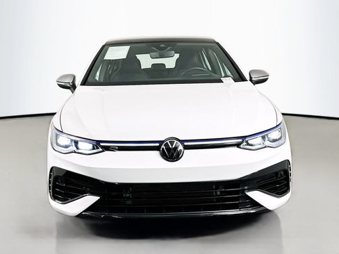 Used 2024 Volkswagen Golf R AWD/4WD image 2