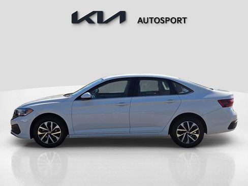 Used 2024 Volkswagen Jetta S image 14