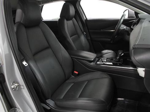 Certified 2025 MAZDA CX-30 AWD 2.5 S w/ Preferred Package image 15