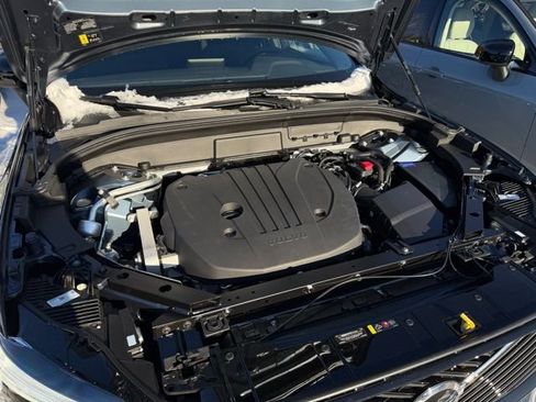 New 2026 Volvo XC60 B5 Plus w/ Climate Package image 11