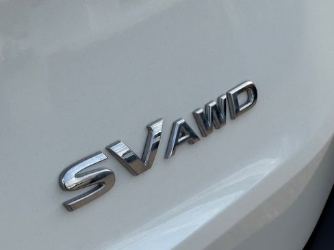 Certified 2023 Nissan Rogue SV image 9