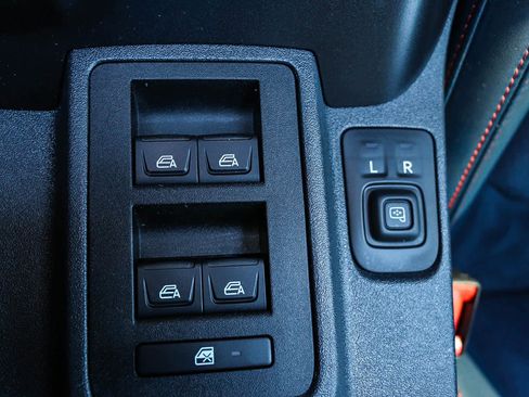 Used 2023 Ford Bronco Raptor image 29