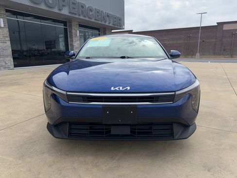 Used 2025 Kia K4 LXS image 3