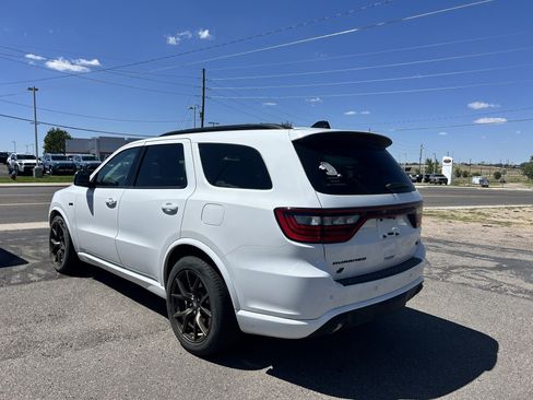 Used 2025 Dodge Durango R/T AWD/4WD image 3