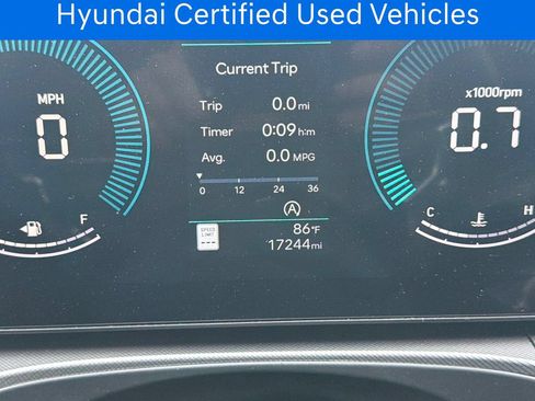 Certified 2026 Hyundai Santa Fe SE FWD image 20