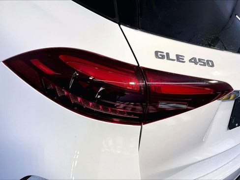 New 2026 Mercedes-Benz GLE 450 4MATIC image 5
