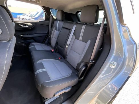 Used 2025 Chevrolet Blazer LT image 20