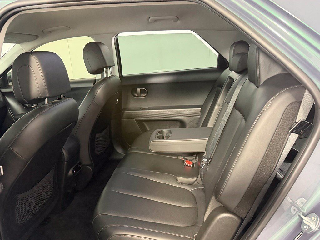 Used 2025 Hyundai Ioniq 5 SEL RWD image 19