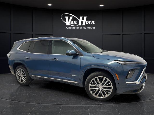 Used 2026 Buick Enclave Avenir AWD/4WD image 1