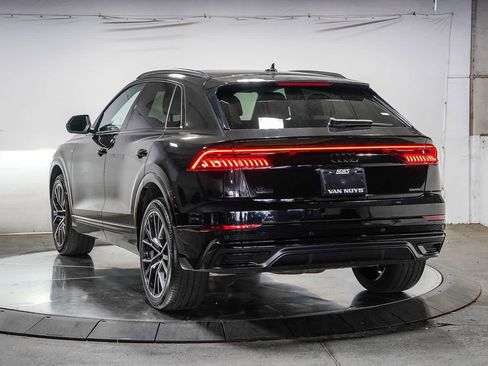 Used 2023 Audi Q8 Premium Plus AWD/4WD image 2