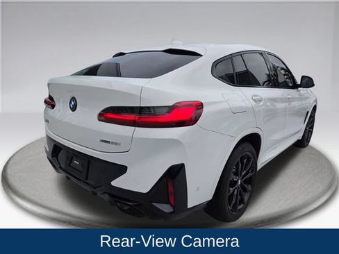 Used 2023 BMW X4 xDrive30i w/ M Sport Package AWD/4WD image 12