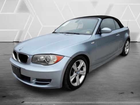 Used 2009 BMW 128i 128i 2dr Convertible w/ Premium Pkg image 1