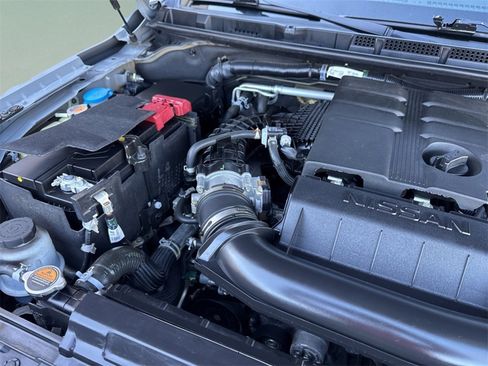 Used 2023 Nissan Frontier PRO-4X w/ Pro Convenience Package image 39