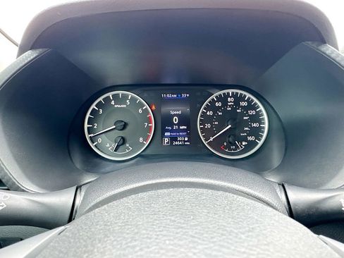 Used 2023 Nissan Sentra S image 11