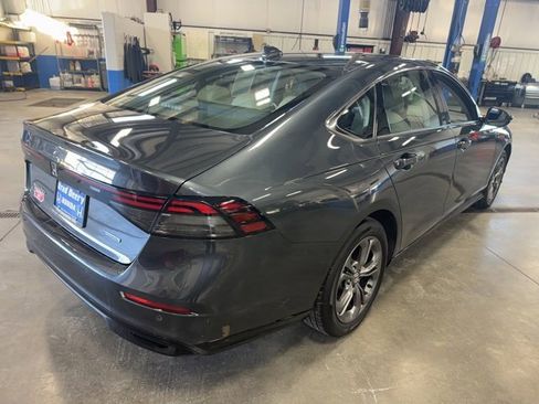 Used 2024 Honda Accord EX-L image 7