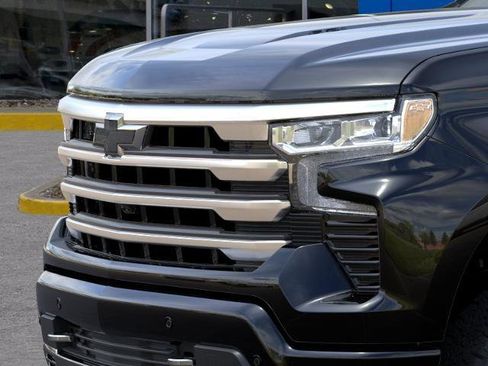 New 2026 Chevrolet Silverado 1500 High Country w/ Technology Package AWD/4WD image 37