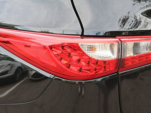 Used 2013 INFINITI JX35 AWD w/ Premium Pkg image 41