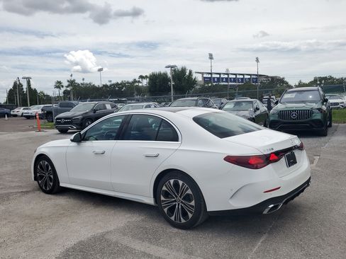 Certified 2025 Mercedes-Benz E 350 Sedan image 3