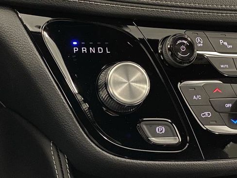 New 2026 Chrysler Pacifica Limited w/ S Appearance Package image 22