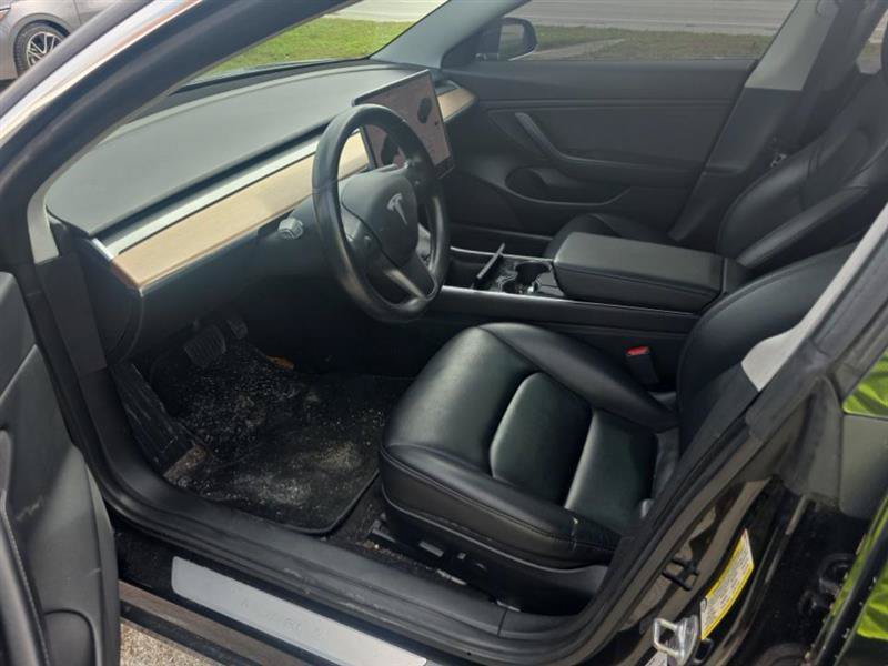 Used 2018 Tesla Model 3 Long Range RWD image 4