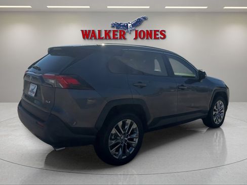 Used 2023 Toyota RAV4 XLE Premium FWD image 7