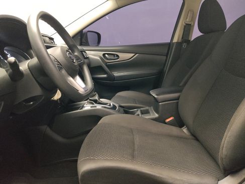 Used 2020 Nissan Rogue Sport S FWD image 17
