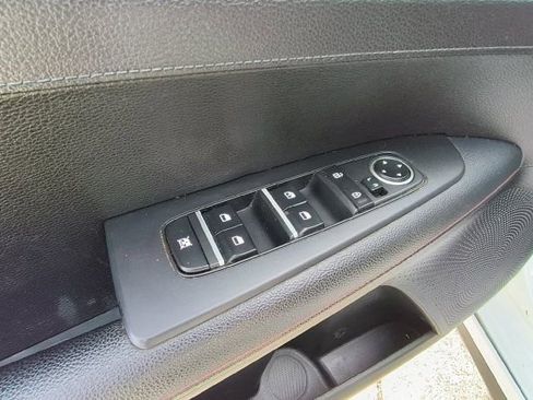 Used 2022 Kia Forte GT FWD image 13