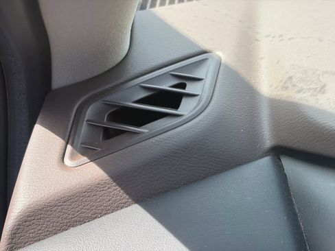 Certified 2023 Nissan Rogue SV image 9