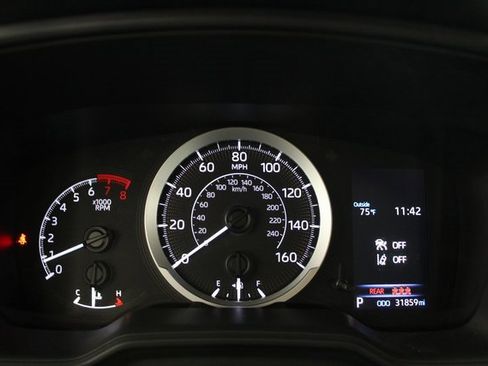 Used 2022 Toyota Corolla LE image 16