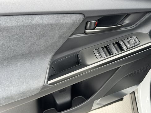 New 2026 Toyota C-HR AWD/4WD image 18