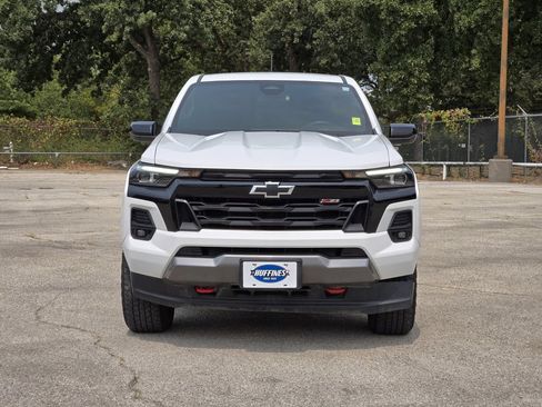 Used 2024 Chevrolet Colorado Z71 w/ Advanced Trailering Package AWD/4WD image 2