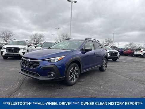 Used 2025 Subaru Crosstrek 2.0i Premium image 2