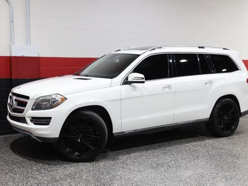 Used 2016 Mercedes-Benz GL 450 4MATIC w/ Premium I Package image 19