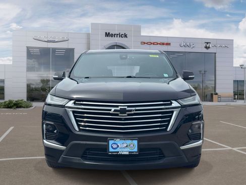 Used 2022 Chevrolet Traverse Premier AWD/4WD image 3