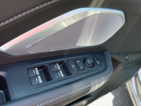 Used 2024 Acura RDX SH-AWD w/ Technology Package image 7