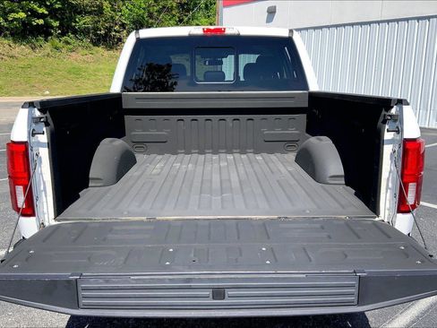 Used 2020 Ford F150 Lariat w/ Equipment Group 502A Luxury AWD/4WD image 27