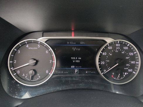 Used 2021 Nissan Sentra SV FWD image 23