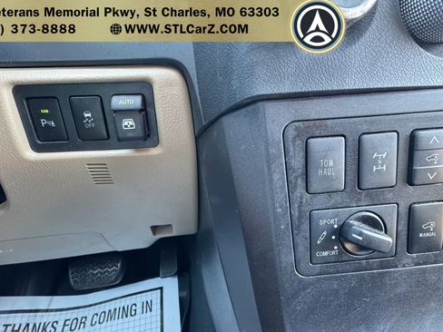 Used 2018 Toyota Sequoia Platinum w/ Carpet Mat Package AWD/4WD image 11