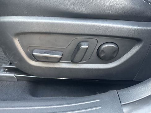 Used 2025 MAZDA CX-50 2.5 Hybrid w/ Premium Plus Pkg image 12