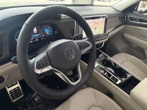 New 2026 Volkswagen Atlas SEL Premium R-Line AWD/4WD image 18