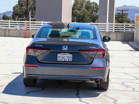 Certified 2025 Honda Civic Sport image 12