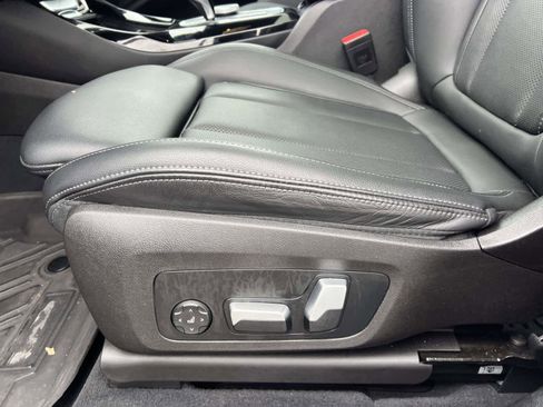 Used 2023 BMW X3 xDrive30i w/ Premium Package image 19