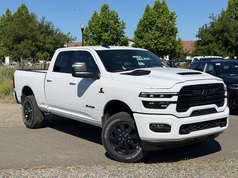 New 2026 RAM 2500 Laramie w/ Night Edition AWD/4WD image 2