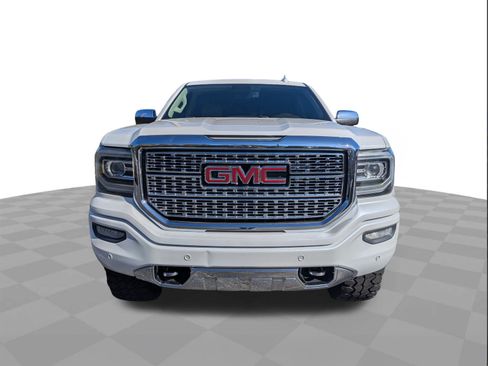 Used 2018 GMC Sierra 1500 Denali w/ Denali Ultimate Package image 8