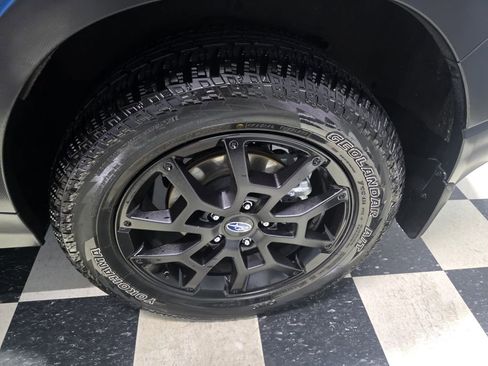 Certified 2024 Subaru Crosstrek 2.5i Wilderness w/ Crosstrek Mirror Package AWD/4WD image 9