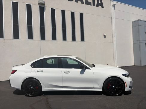 New 2026 BMW 330i Sedan w/ M Sport Package image 4